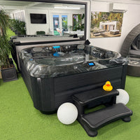 Jacuzzi J-335 Display Model - SOLD