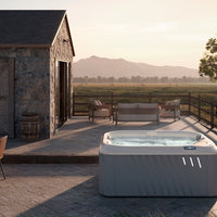 Jacuzzi J-225 - Display Model
