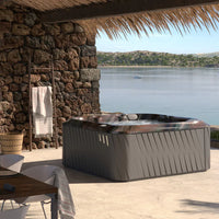 Jacuzzi J-235