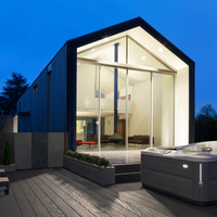 Jacuzzi J-435