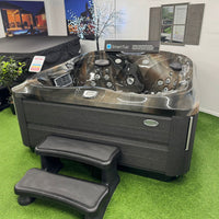 Jacuzzi J-435 Display Model - SOLD