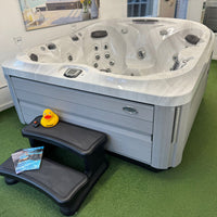 Jacuzzi J-445 Display Model - SOLD
